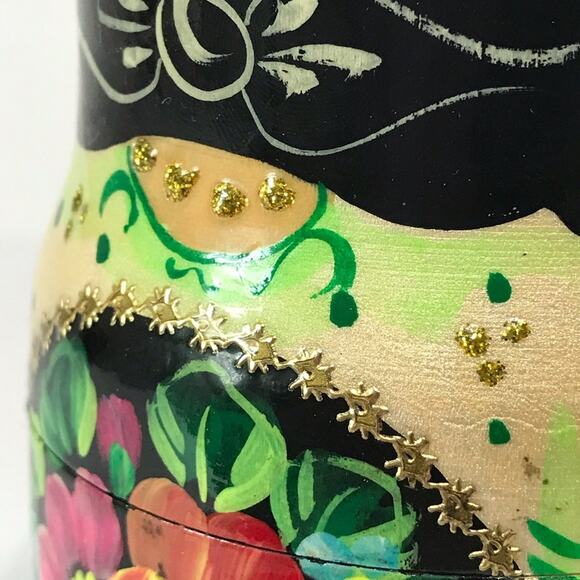 Signed Set of 5 Vintage Nesting Doll Matryoshka Russian Hand Painted Gold Gilt - Picture 7 of 16